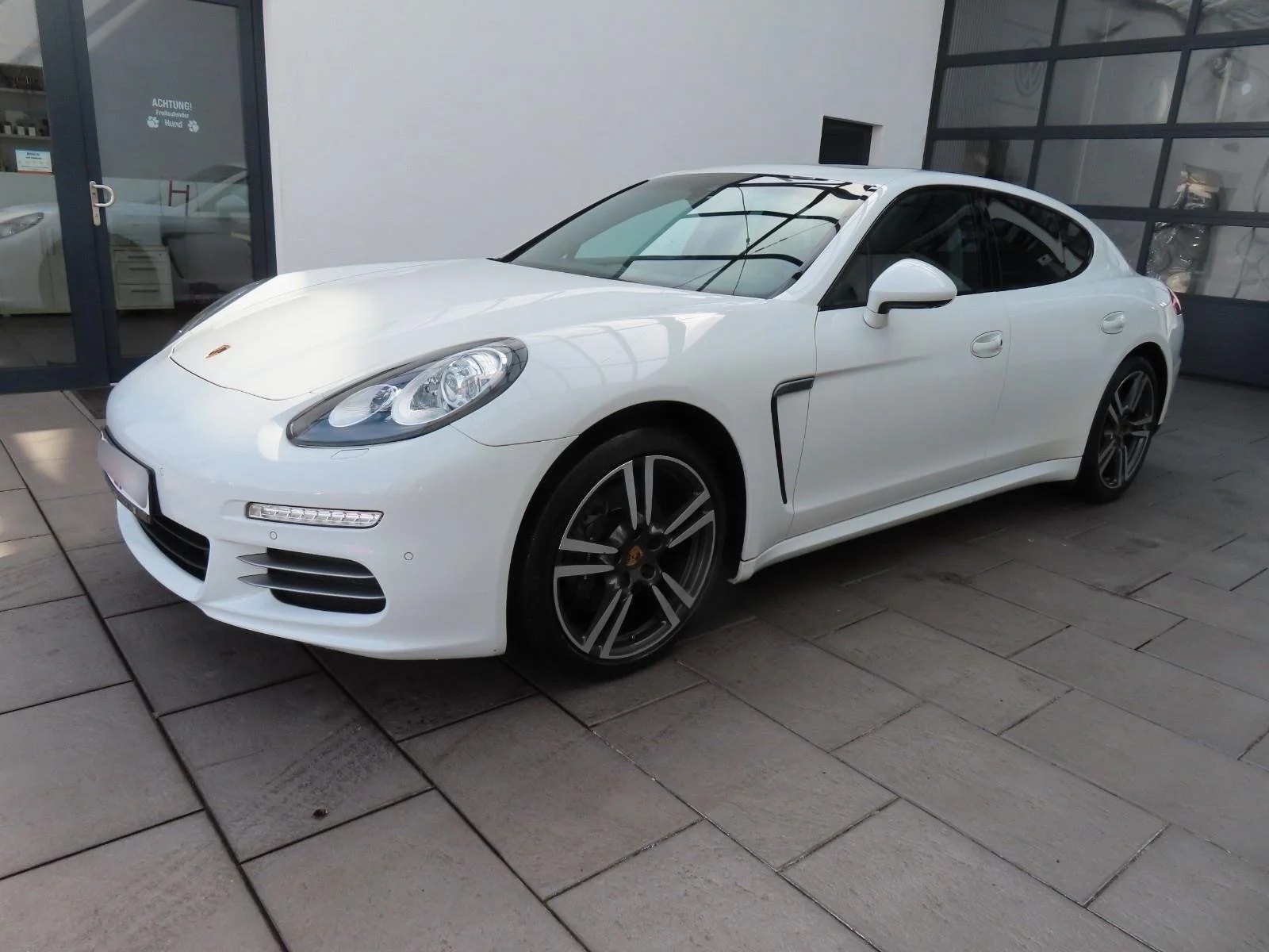 Porsche Panamera 4 Edition 3.6